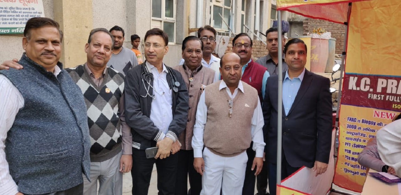 Reshmi Ghosh Came to palwal to bless thalassemic kids