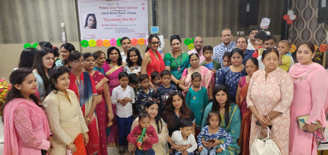 Reshmi Ghosh Came to palwal to bless thalassemic kids